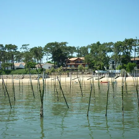 Prázdninový dům Maison Avec Grand Jardin Proche Arcachon
