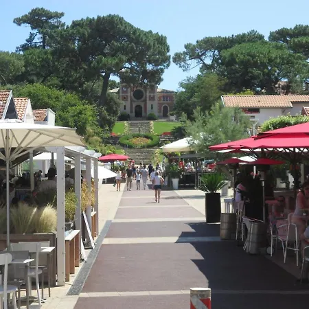 Prázdninový dům Maison Avec Grand Jardin Proche Arcachon La Teste-de-Buch