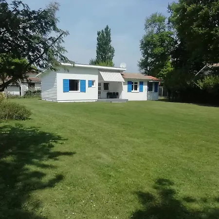 Prázdninový dům Maison Avec Grand Jardin Proche Arcachon